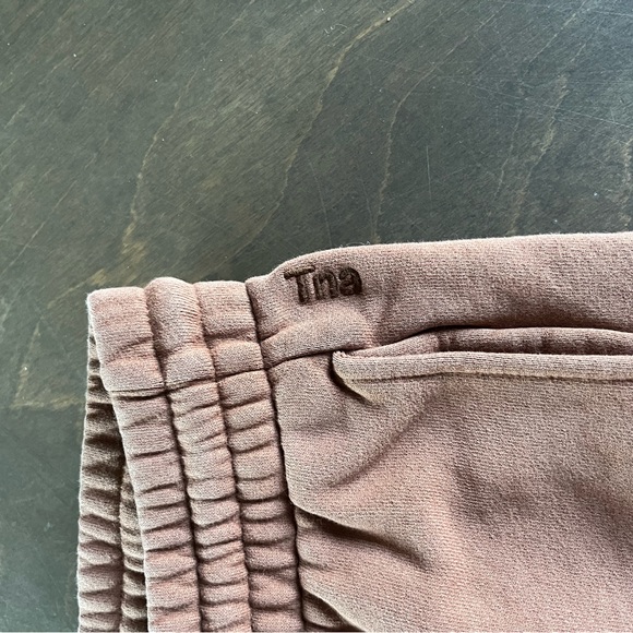 These TNA cozy fleece boyfriend sweatpants are in great condition. - Picture 3 of 3